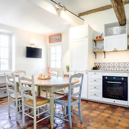 Tropez Semesterbostad