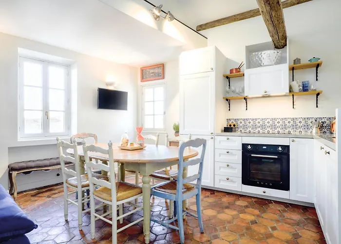 Tropez Semesterbostad